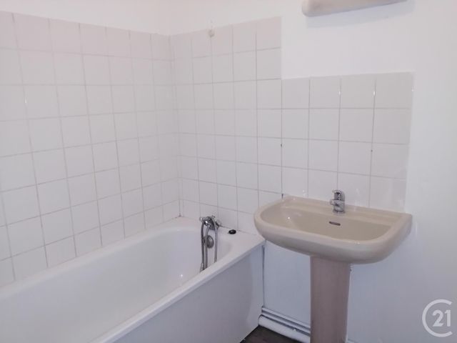 Afficher la photo en grand appartement à vendre - 4 pièces - 67.3 m2 - ALBERT - 80 - PICARDIE - Century 21 Agence Albert