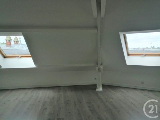 Afficher la photo en grand appartement à vendre - 2 pièces - 48.8 m2 - ALBERT - 80 - PICARDIE - Century 21 Agence Albert