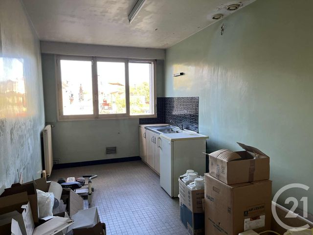 Appartement à vendre - 8 pièces - 213.0 m2 - ALBERT - 80 - PICARDIE - Century 21 Agence Albert