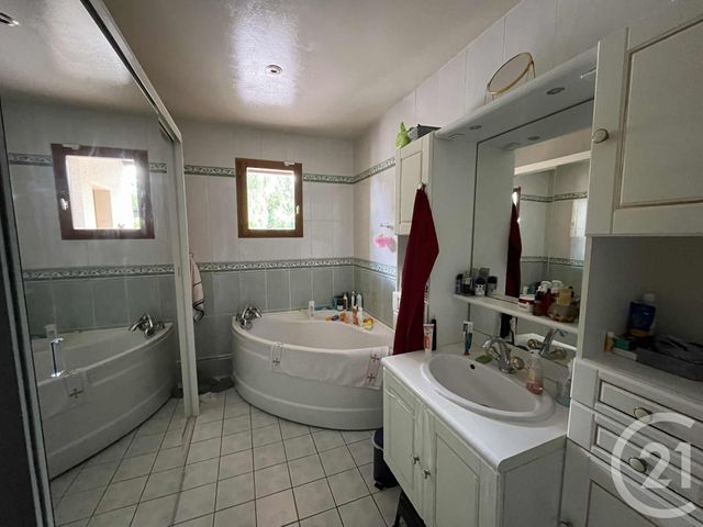 Afficher la photo en grand maison à vendre - 6 pièces - 140.0 m2 - TREUX - 80 - PICARDIE - Century 21 Agence Albert