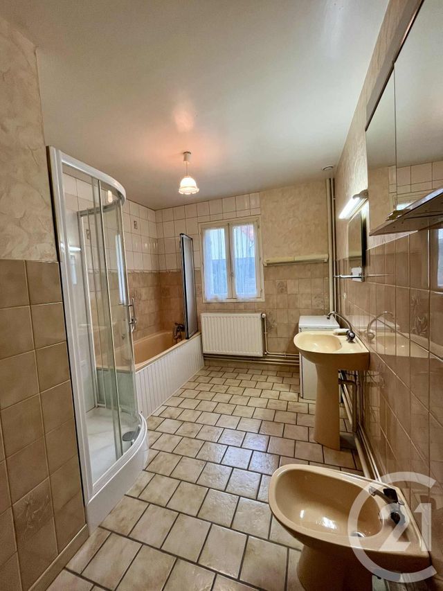 maison à vendre - 7 pièces - 170.0 m2 - BRAY SUR SOMME - 80 - PICARDIE - Century 21 Agence Albert