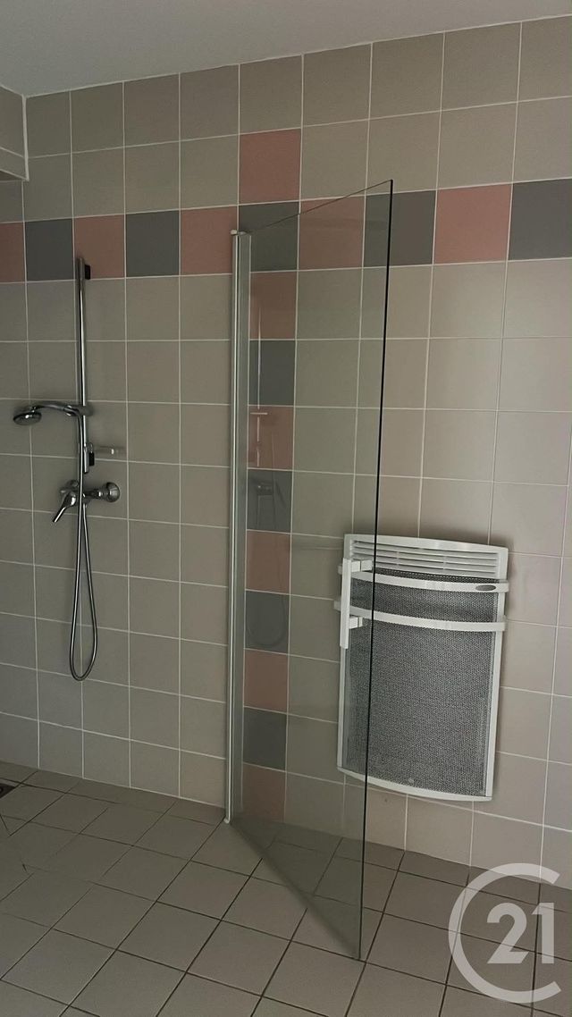 Appartement F3 à vendre - 3 pièces - 67.53 m2 - ALBERT - 80 - PICARDIE - Century 21 Agence Albert